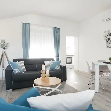 Movie * Примоштен