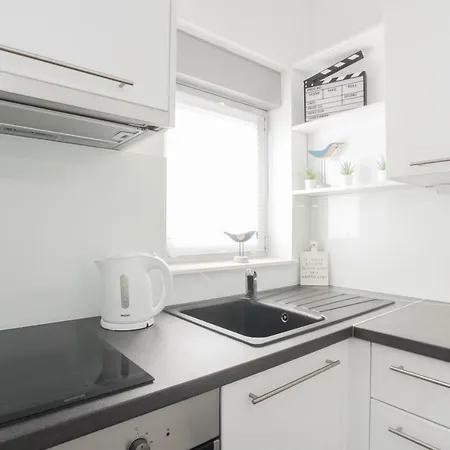 Movie * Примоштен